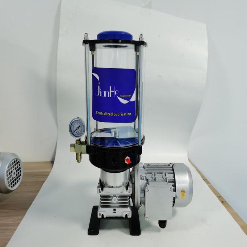 林肯润滑泵：守护工业心脏的秘密武器